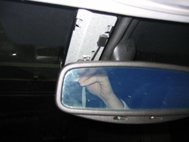 http://www.forum-peugeot.com/Forum/mesimages/18184/antenne GSM-GPS 1.jpg